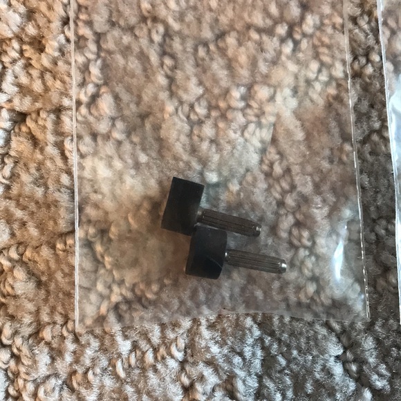 2 Sets of Designer Shoe Replacement Heel Taps - Picture 2 of 2